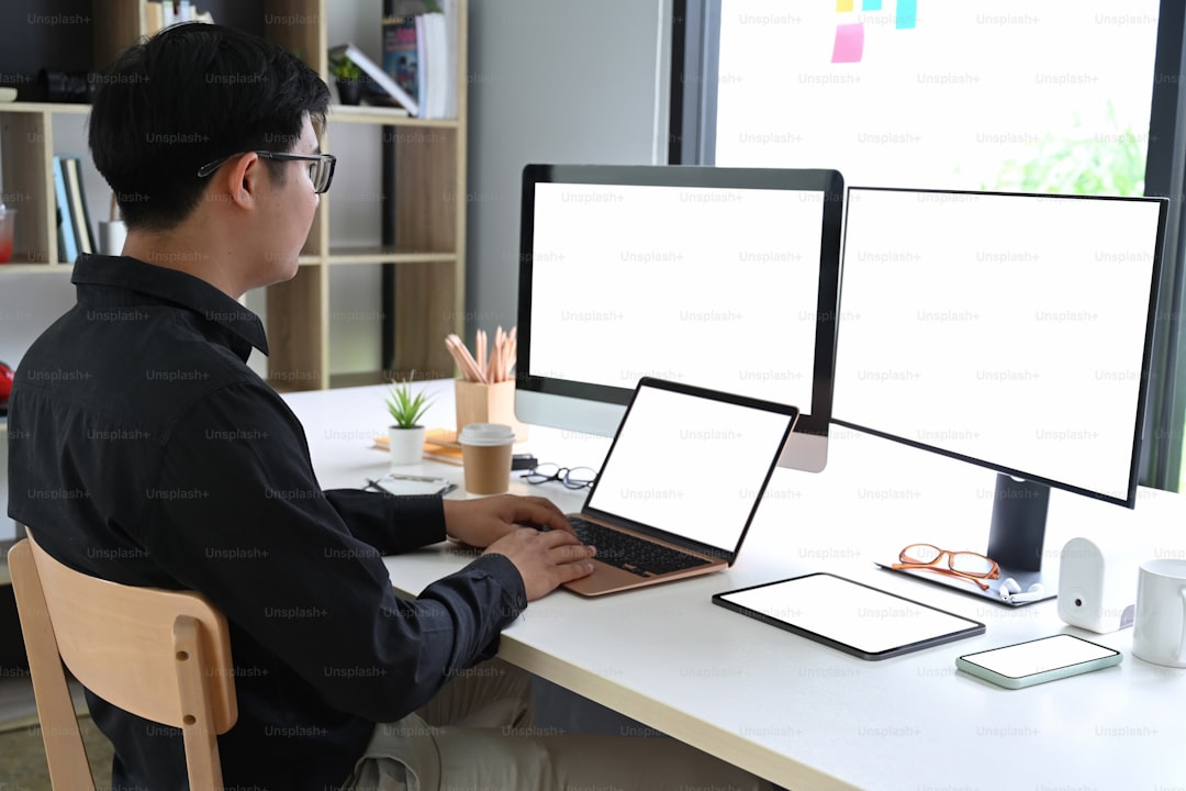 웹사이트 디자인 이미지