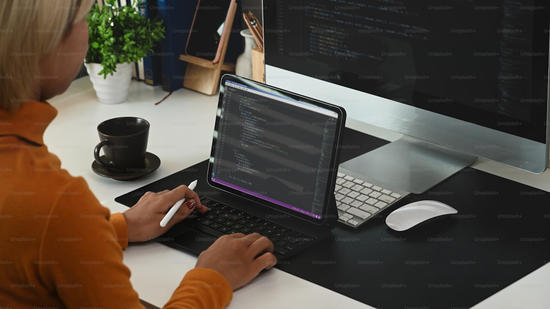 코드 에디터 화면 이미지